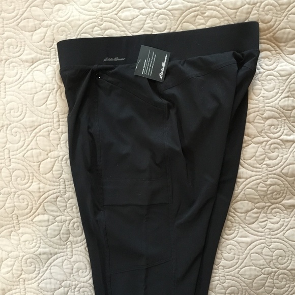 Eddie Bauer Women's Incline Utility Capris New Size 8 Tall - Picture 4 of 4
